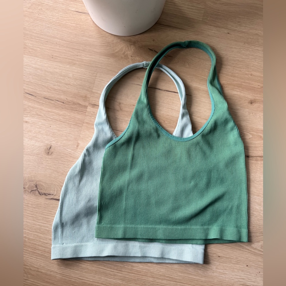 Cute crop tops ☀️